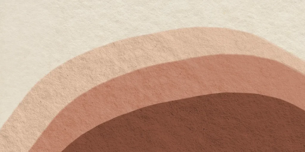 Warm Neutrals and Earthy Tones